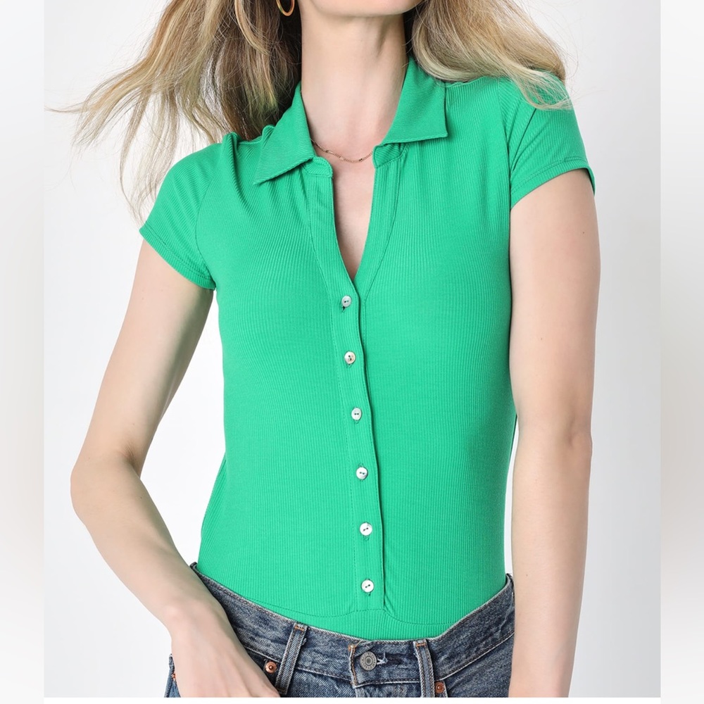 Lulus Easygoing Allure Green Collared Button-Up Cutout Bodysuit